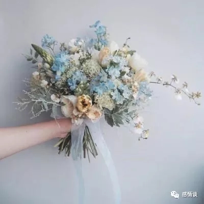 山西通报公交车侧翻事故:2名学生遇难
